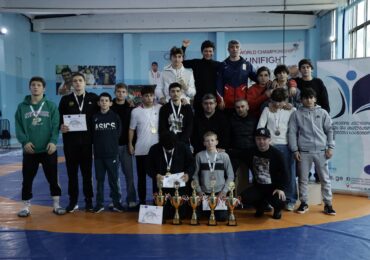 თავისუფალ ჭიდაობაში ამირან მაისურაძისა და შოთა კიკაბიძის ხსოვნისადმი მიძღვნილი ტურნირი გაიმართა