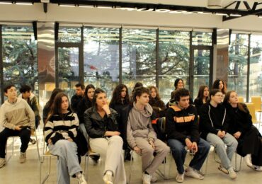 აფხაზეთიდან დევნილი ბავშვებისთვის ტექნოპარკში საინფორმაციო შეხვედრა გაიმართა