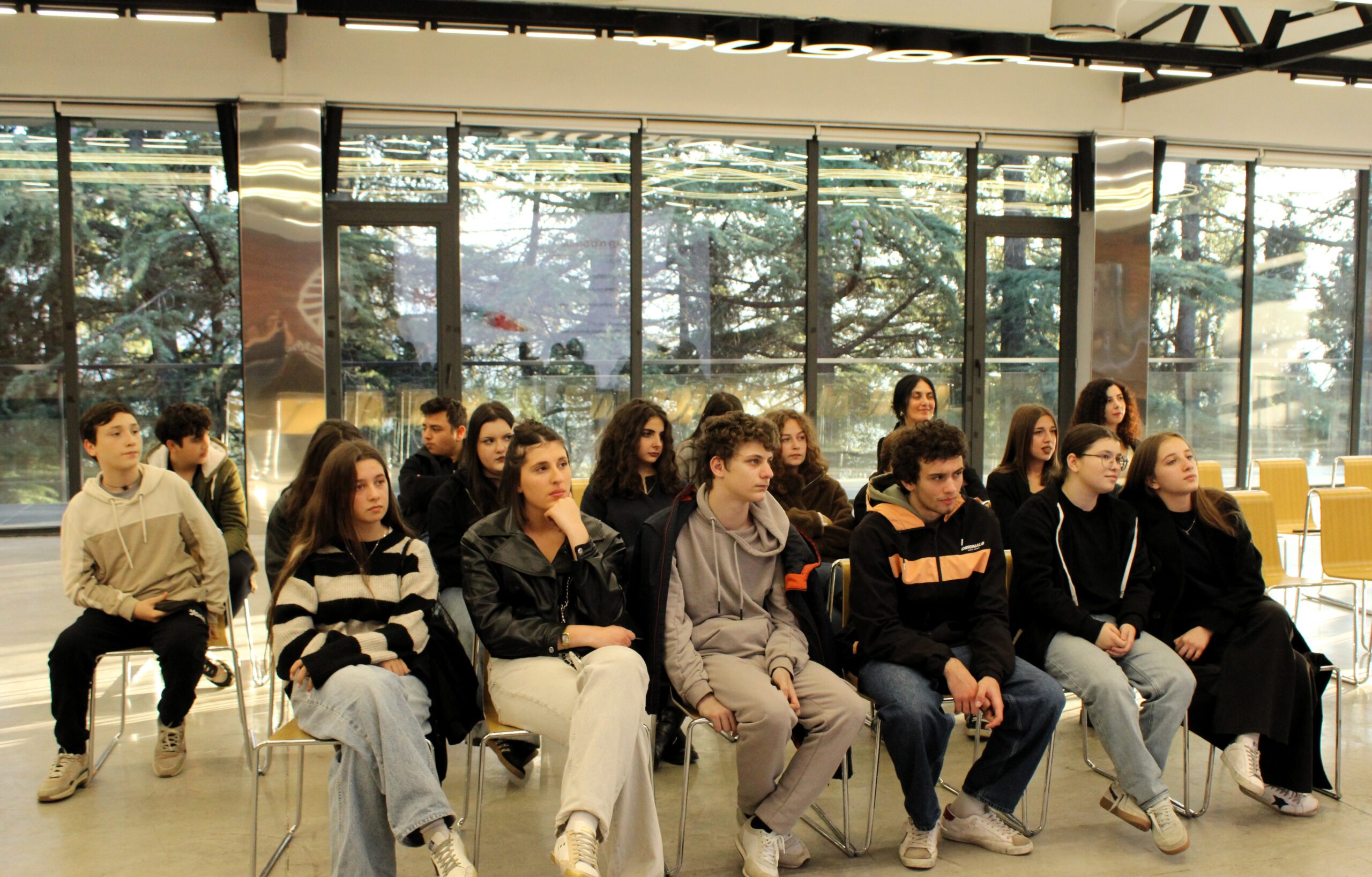 აფხაზეთიდან დევნილი ბავშვებისთვის ტექნოპარკში საინფორმაციო შეხვედრა გაიმართა