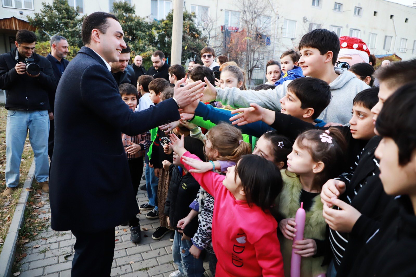 აფხაზეთიდან დევნილი ბავშვებისთვის პროექტი „ჯადოსნური დღეები“ დასრულდა